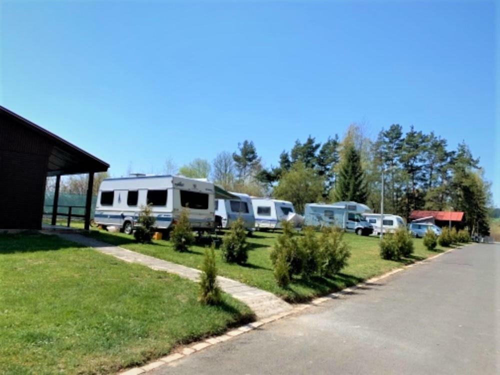 Camping La Provence Velka Hledsebe Exterior foto